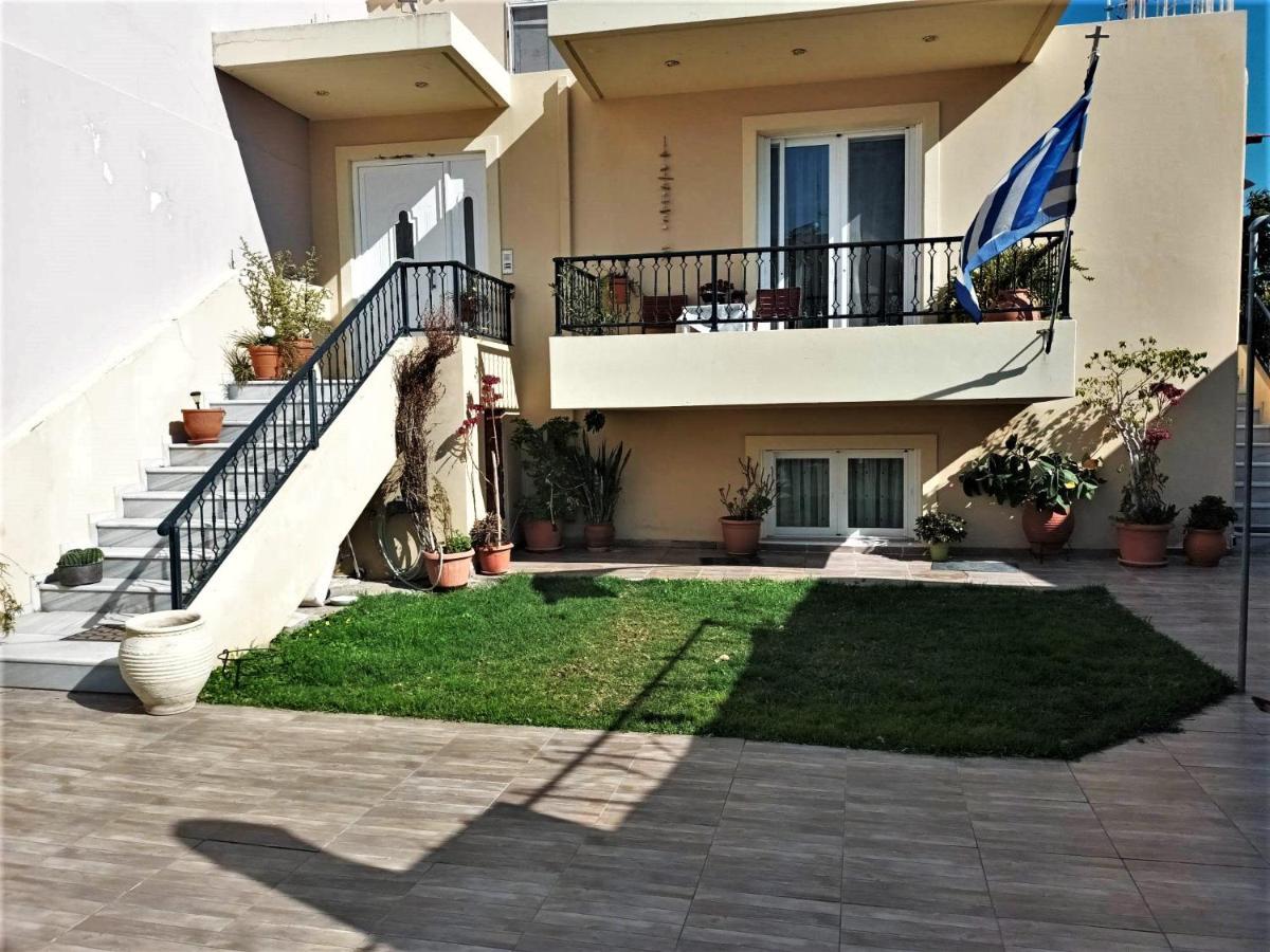 Family Yard House Kos Apartamento Exterior foto